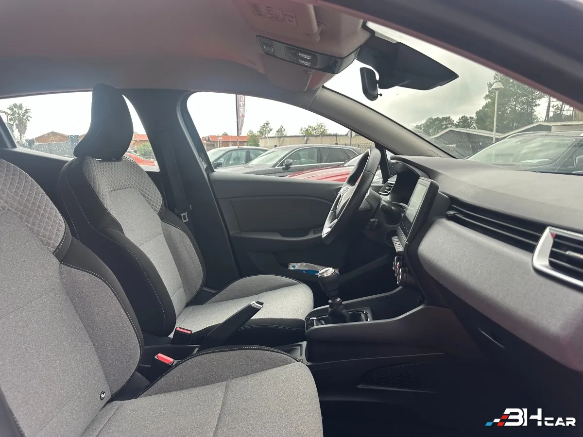 Renault Clio - photo 8