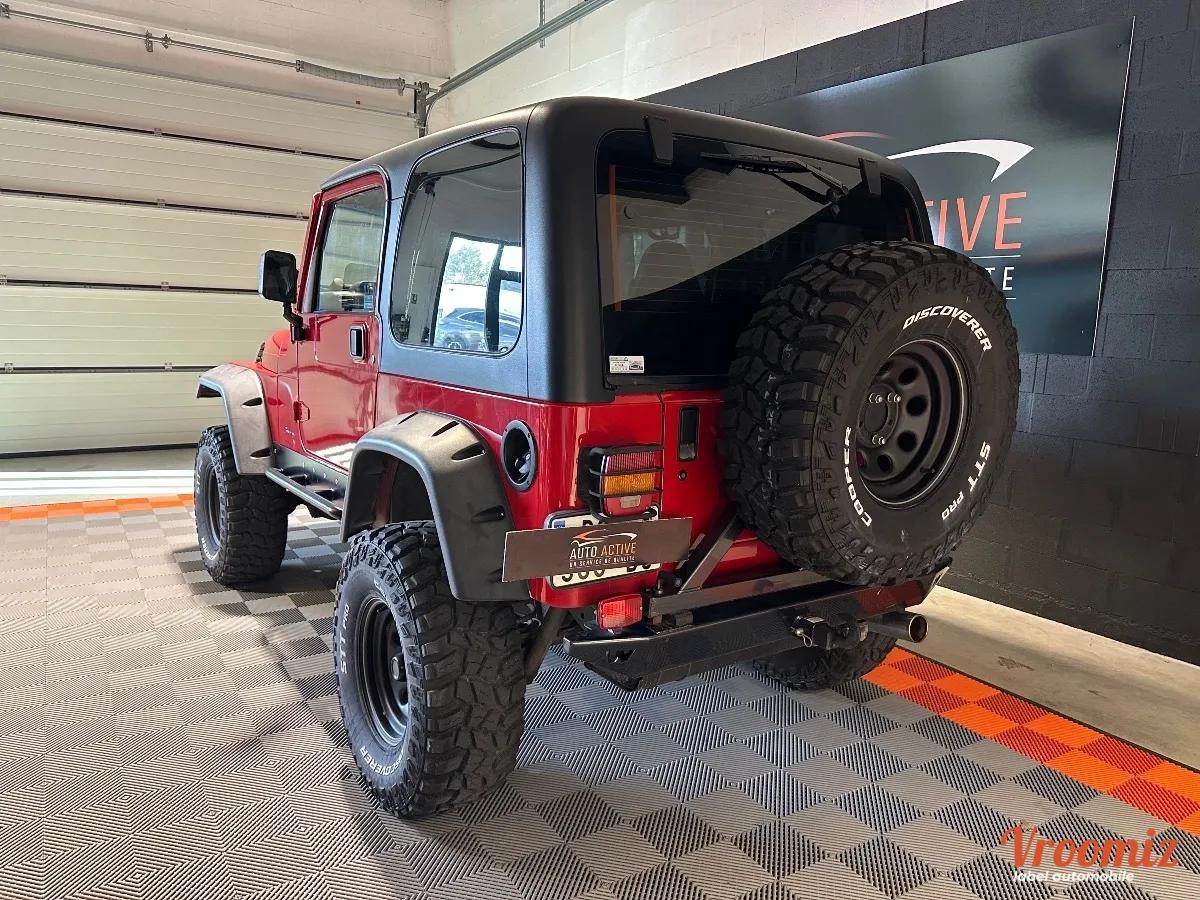 Jeep Wrangler TJ 4.0 177 CH SAHARA