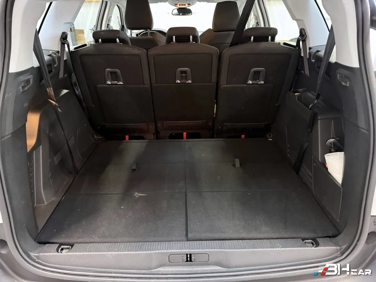 Peugeot 5008 - photo 16