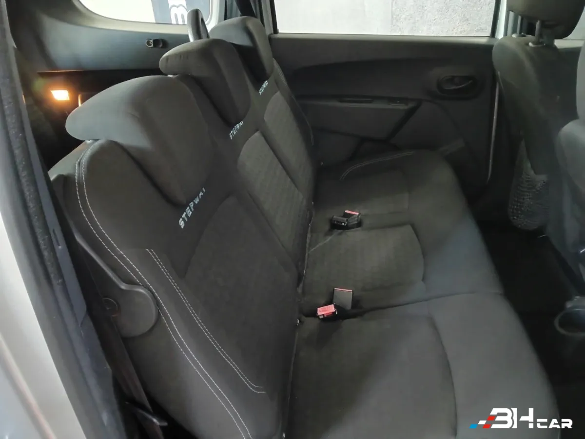 Dacia Lodgy - photo 15