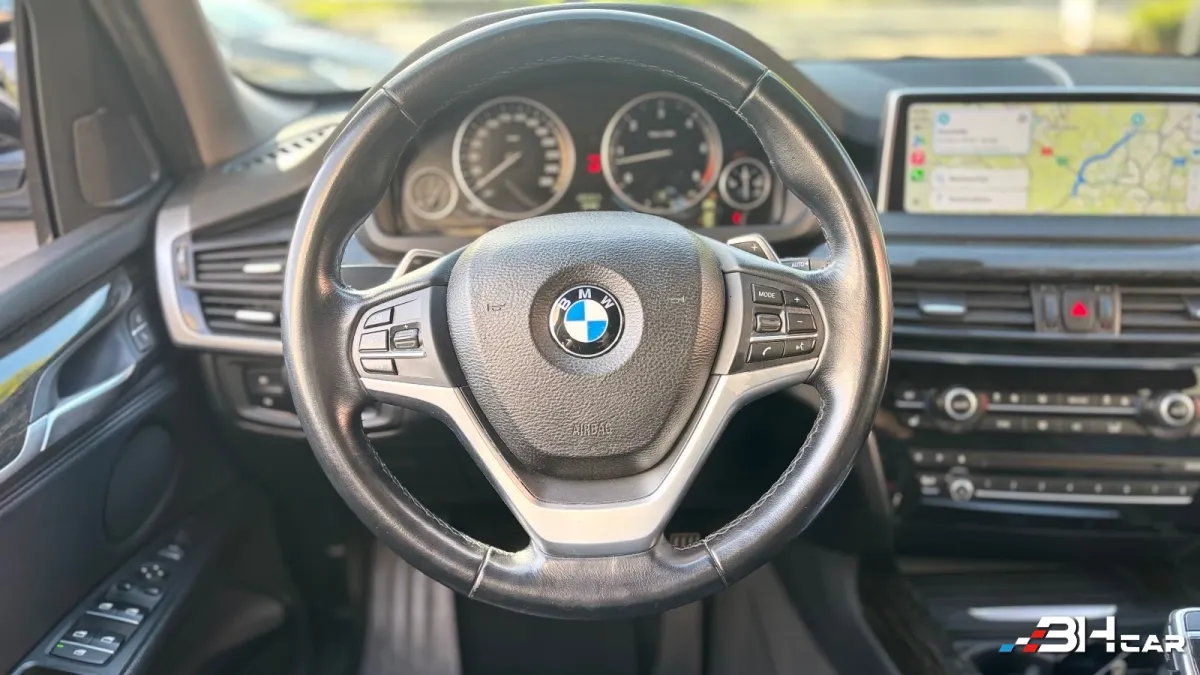 Bmw X5 - photo 12