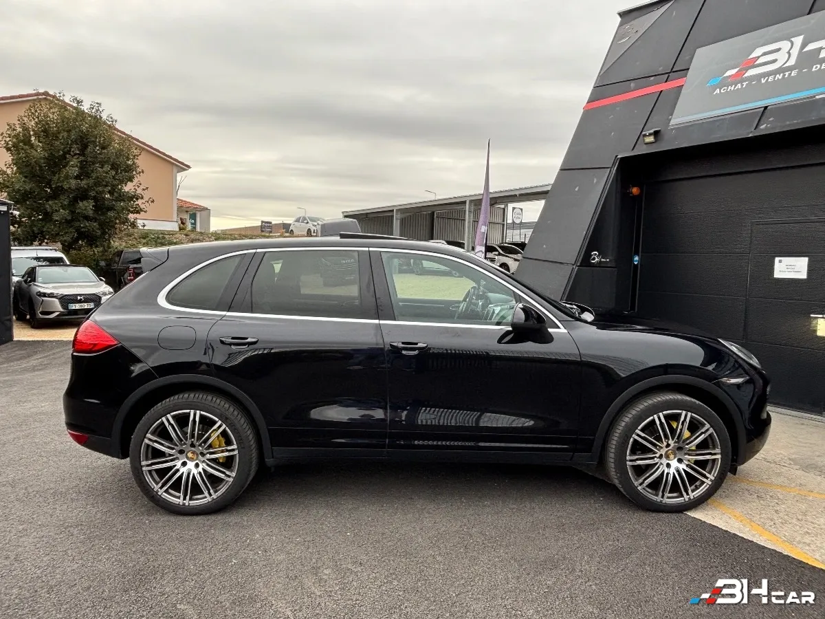 Porsche Cayenne - photo 9