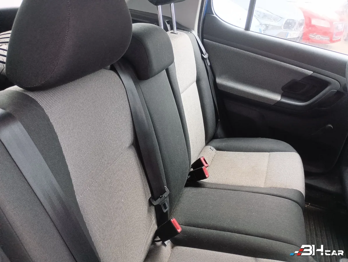 Skoda Fabia - photo 20