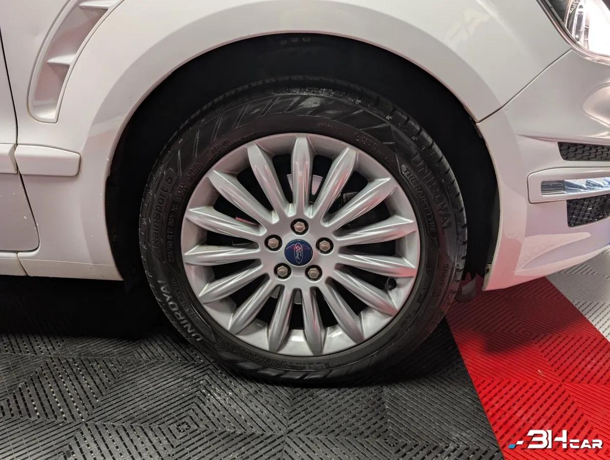 Aperçu indisponible de Ford S-max