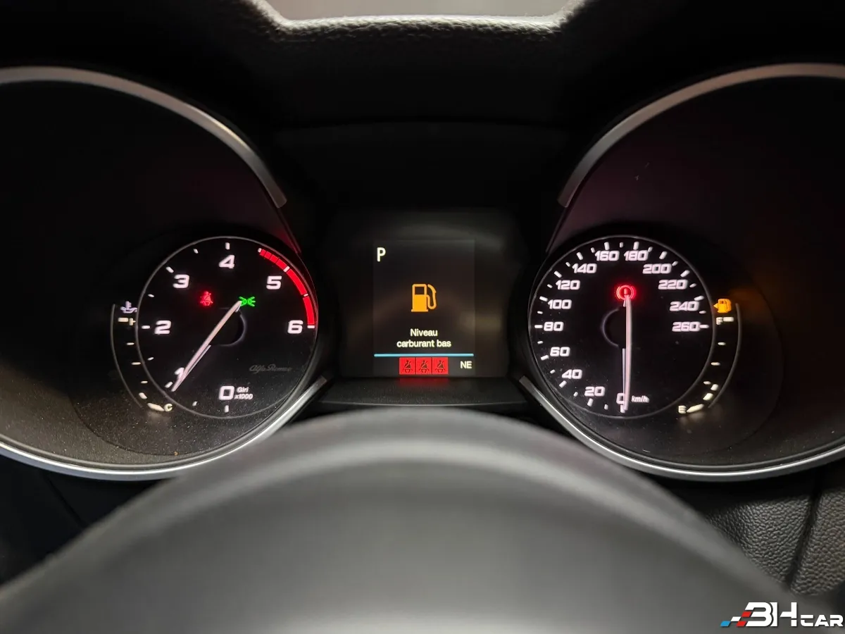 Alfa Romeo Stelvio - photo 17