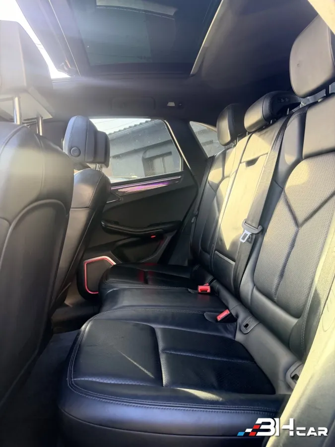 Porsche Macan - photo 17