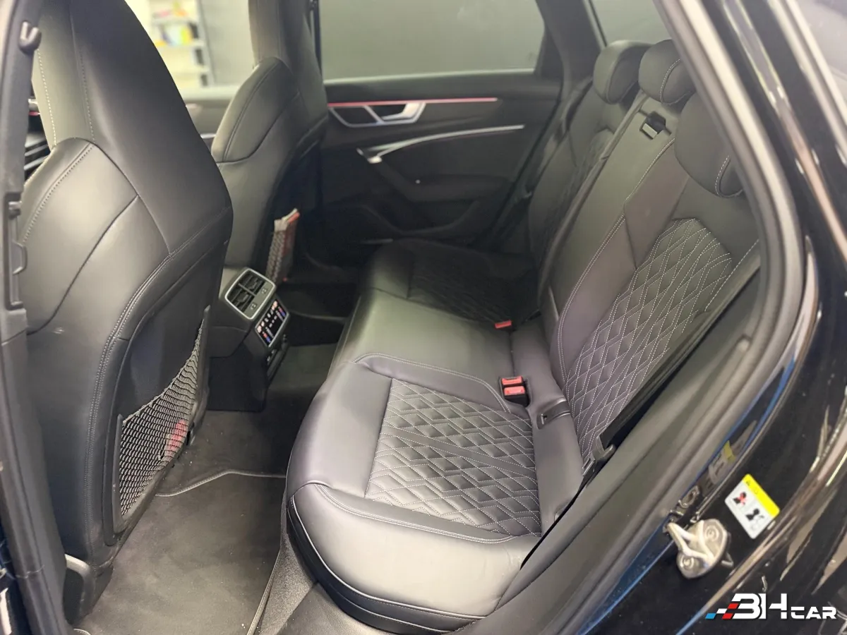 Audi A6 - photo 13