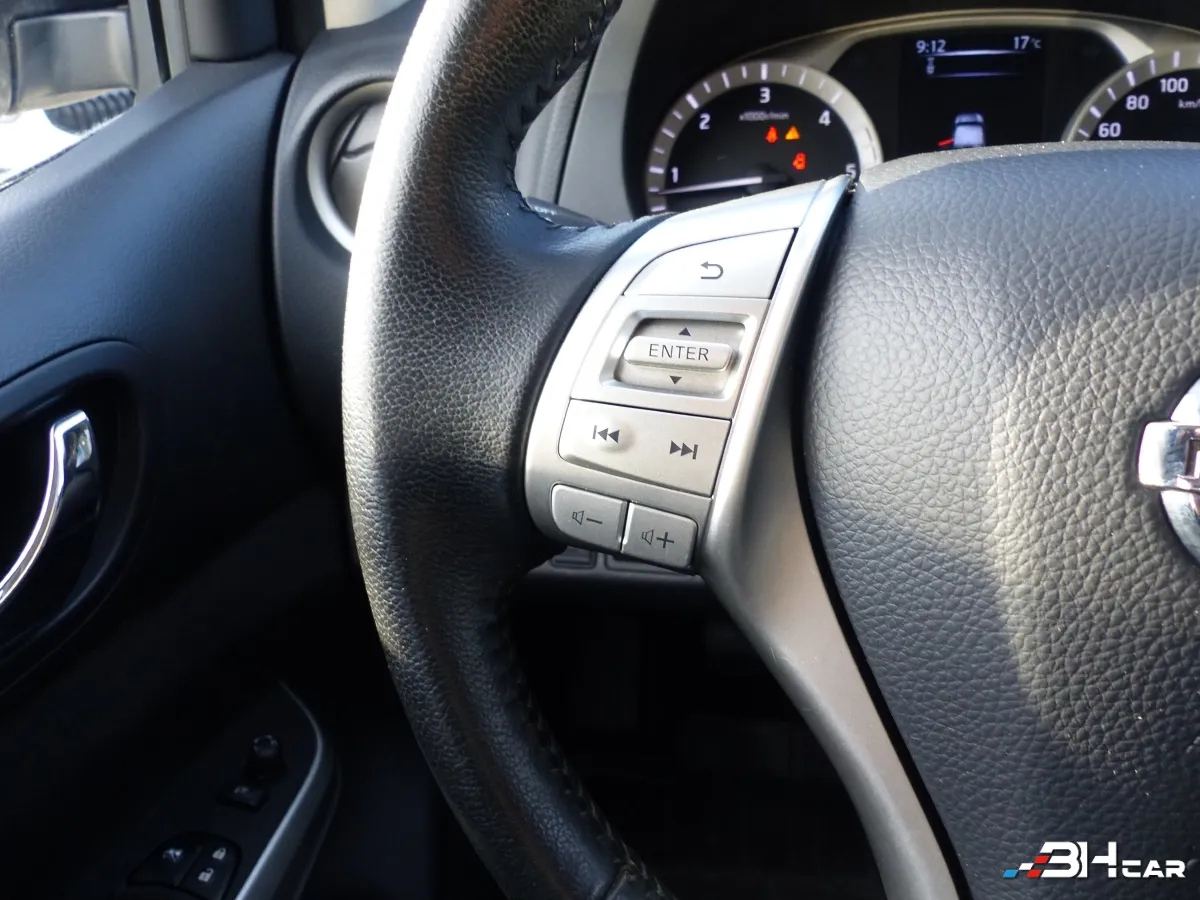 Nissan Np300 Navara - photo 16