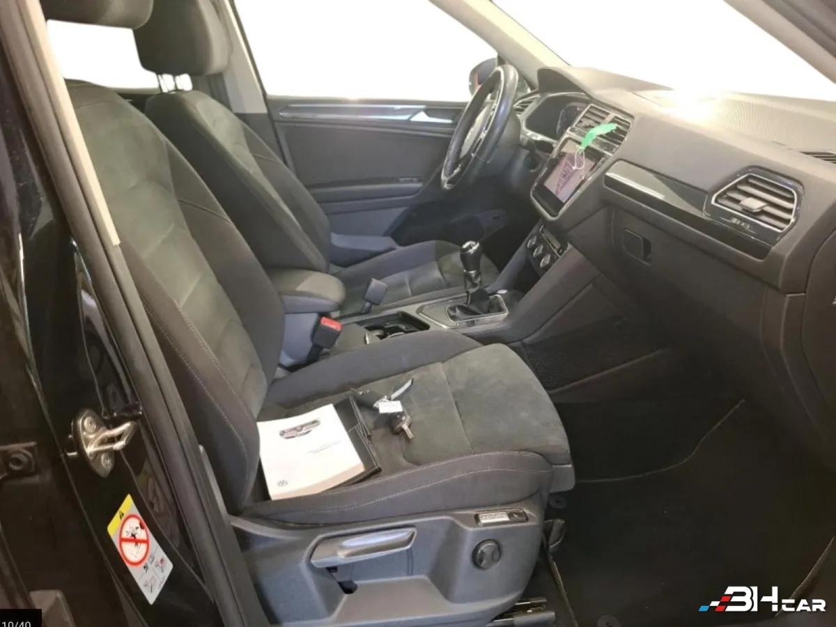 Volkswagen Tiguan - photo 6