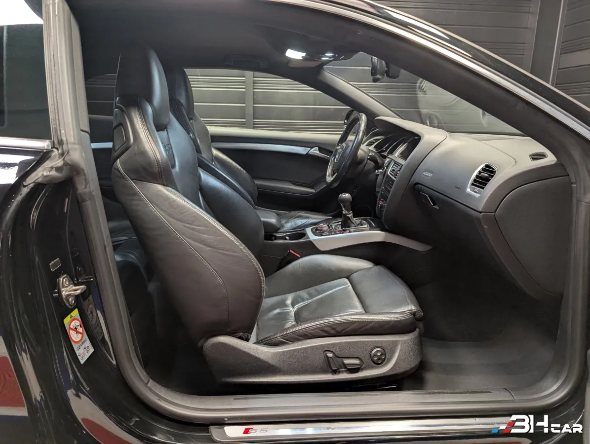 Audi S5 - photo 8