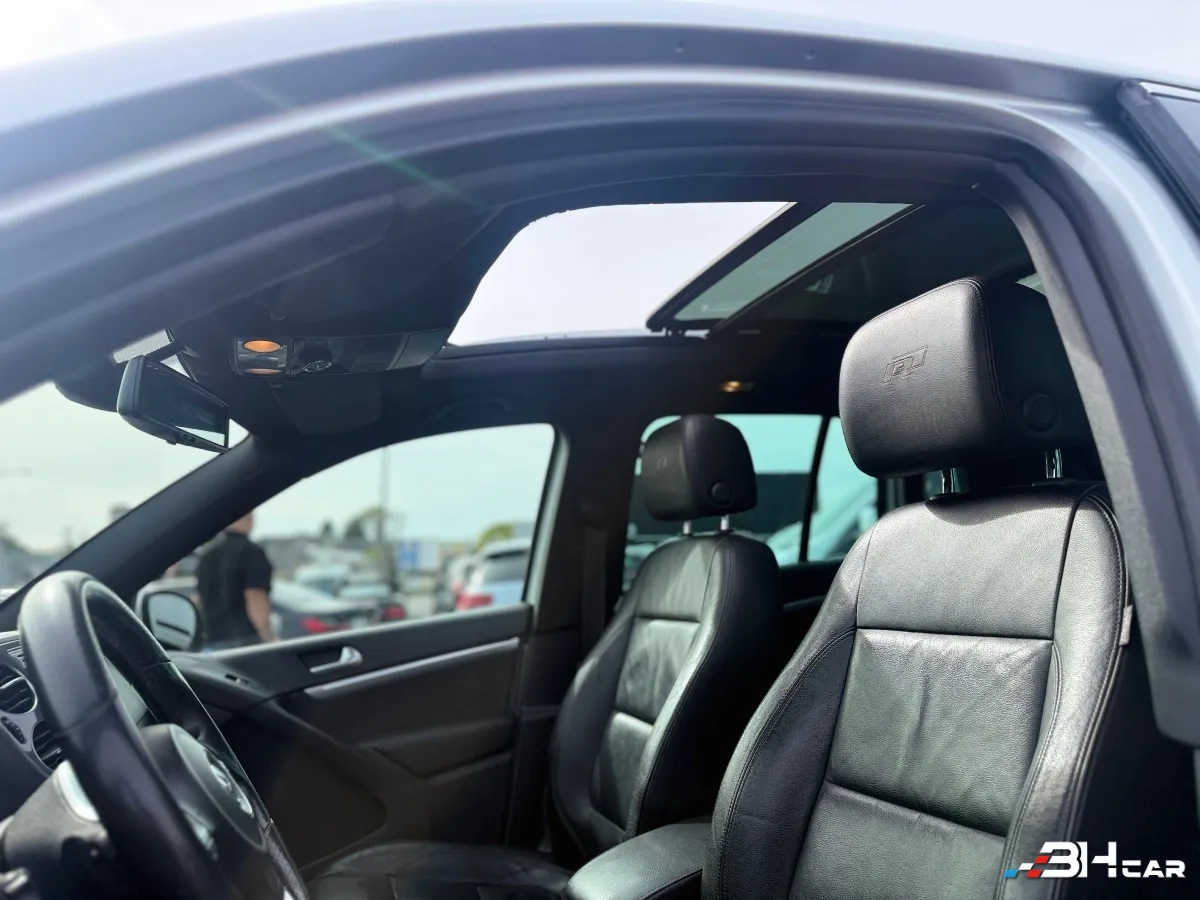 Volkswagen Tiguan - photo 13