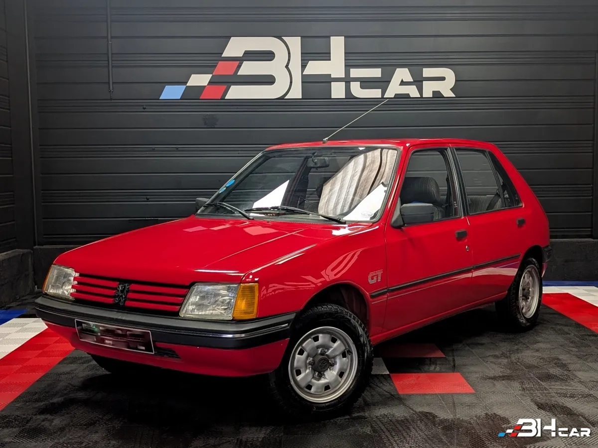 Peugeot 205
