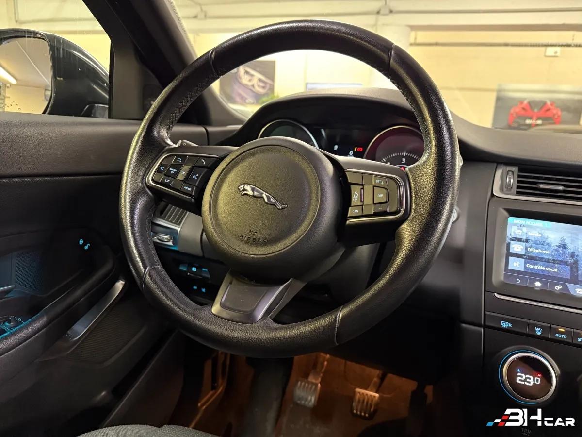 Aperçu indisponible de Jaguar E-Pace