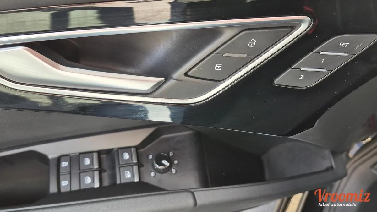 Audi Q4 