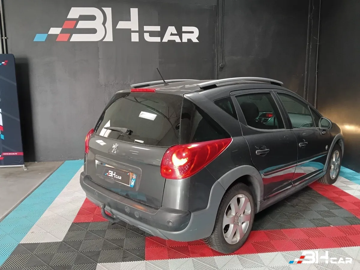 Peugeot 207 - photo 6