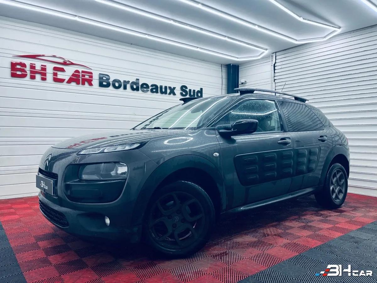 Image: Citroen C4 Cactus 1.2 PURETECH 82 FEEL // KIT DISTRI NEUF