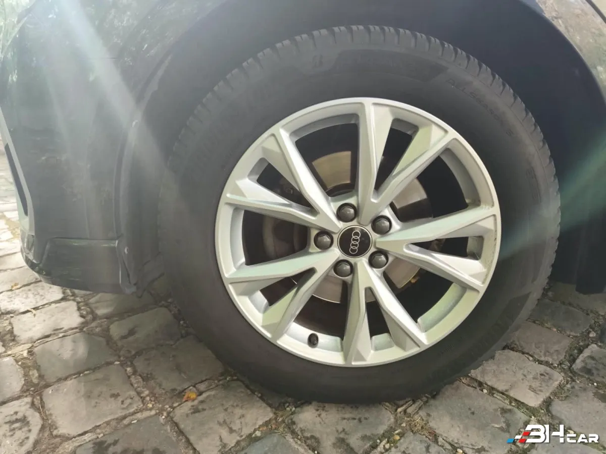 Audi Q3 - photo 26