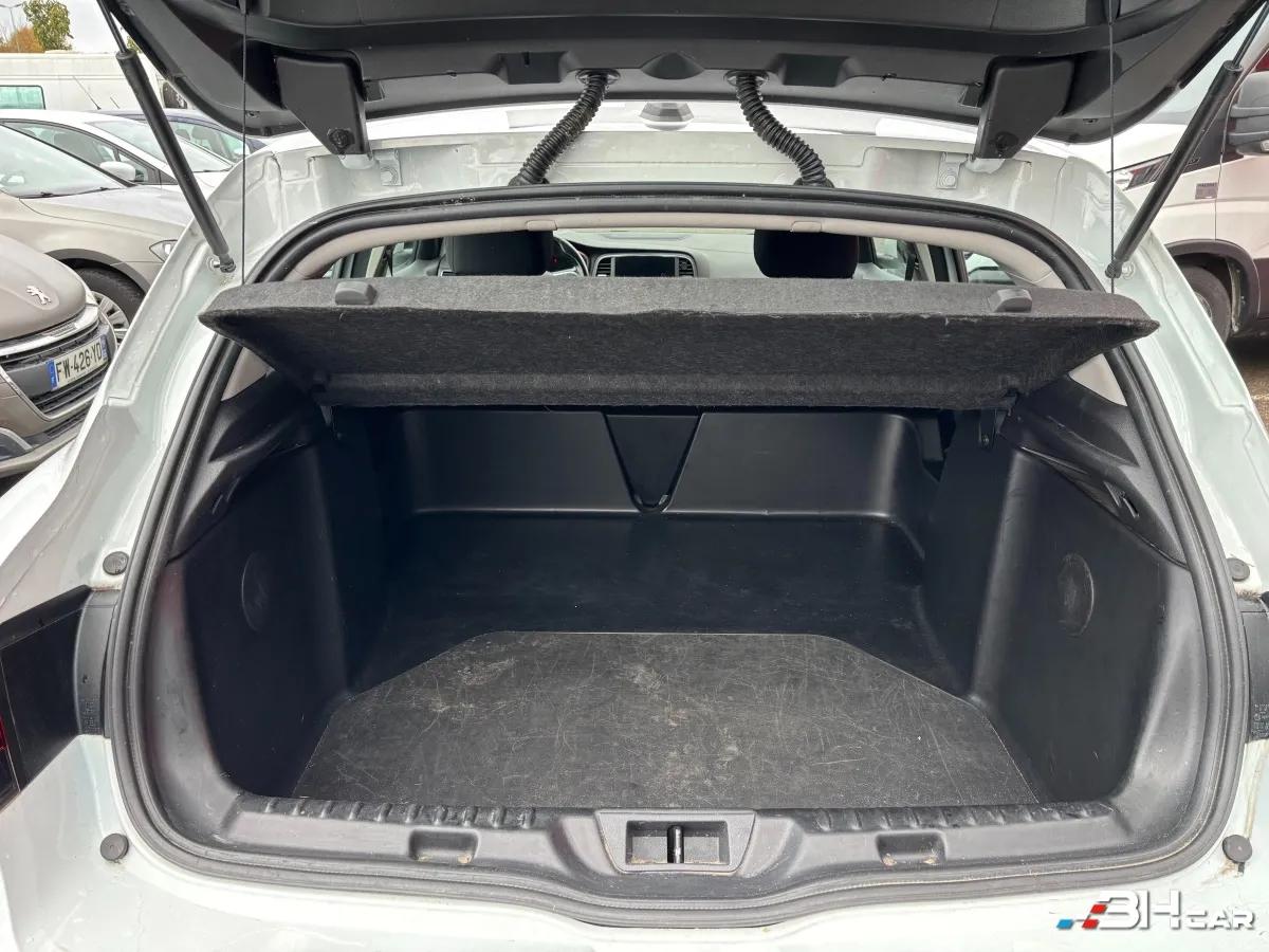 Aperçu indisponible de RENAULT Megane