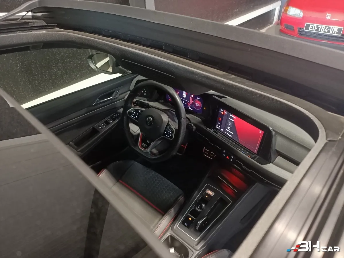 Volkswagen Golf - photo 9