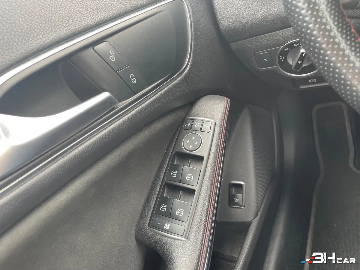 Mercedes Classe Cla - photo 23