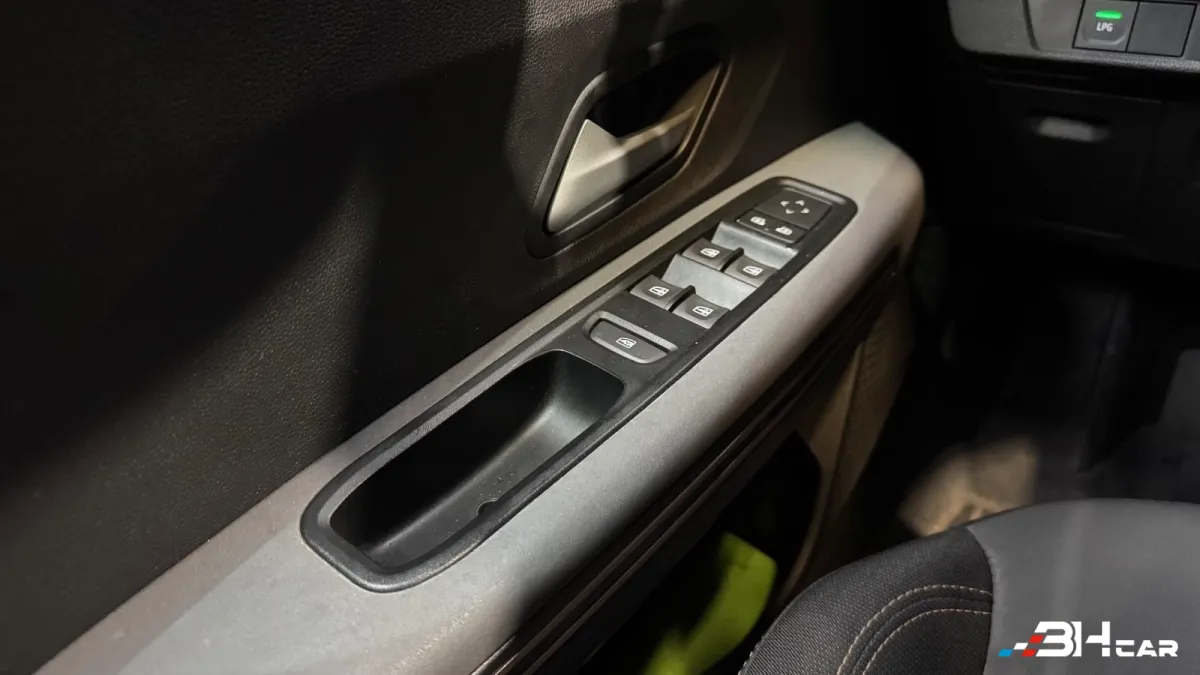 Dacia Sandero - photo 22