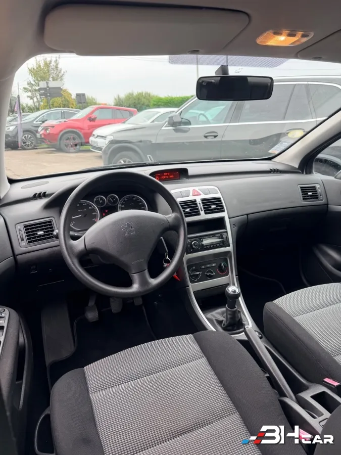 Peugeot 307 - photo 4