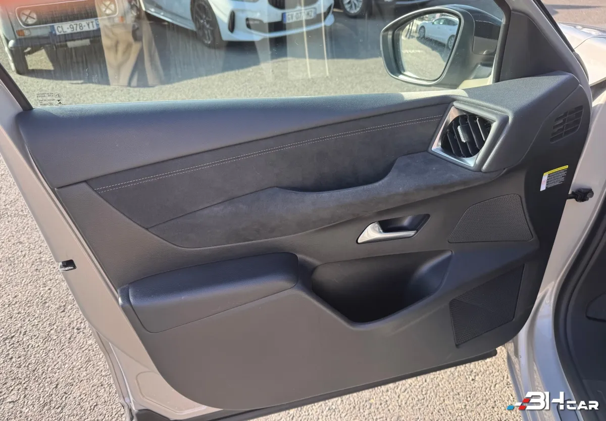 Ds Automobiles Ds 3 Crossback - photo 11