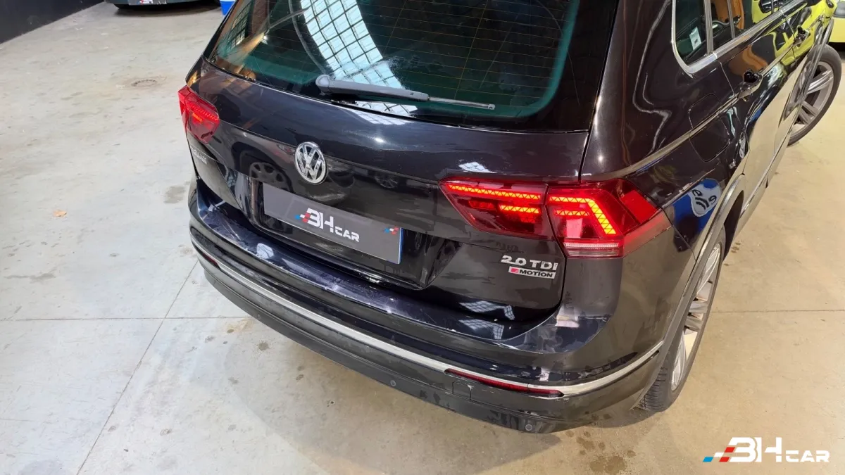 Volkswagen Tiguan - photo 12