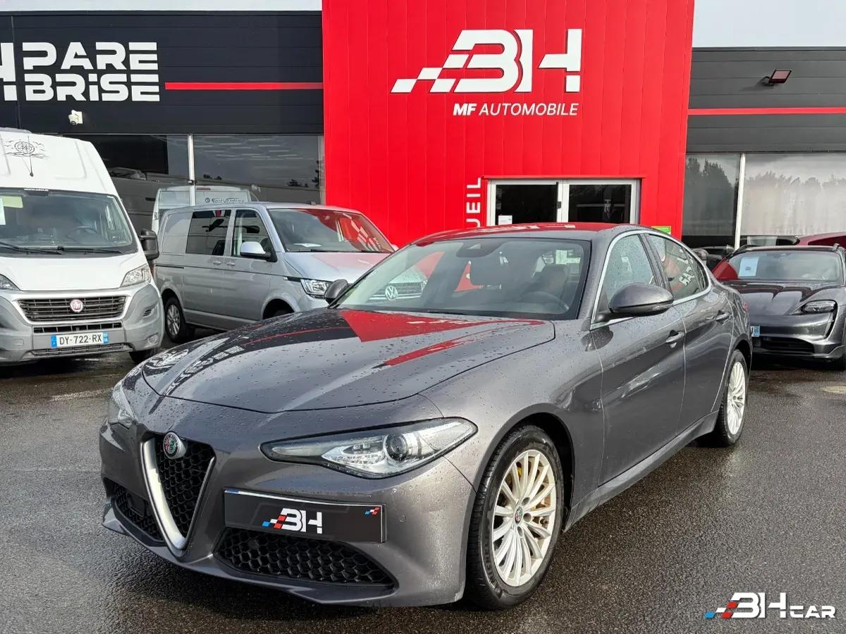 Image: Alfa Romeo Giulia 2.2 JTDM 150 SUPER BVA