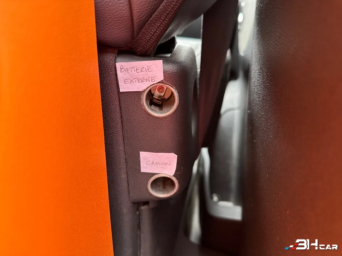 Renault Trafic - photo 23