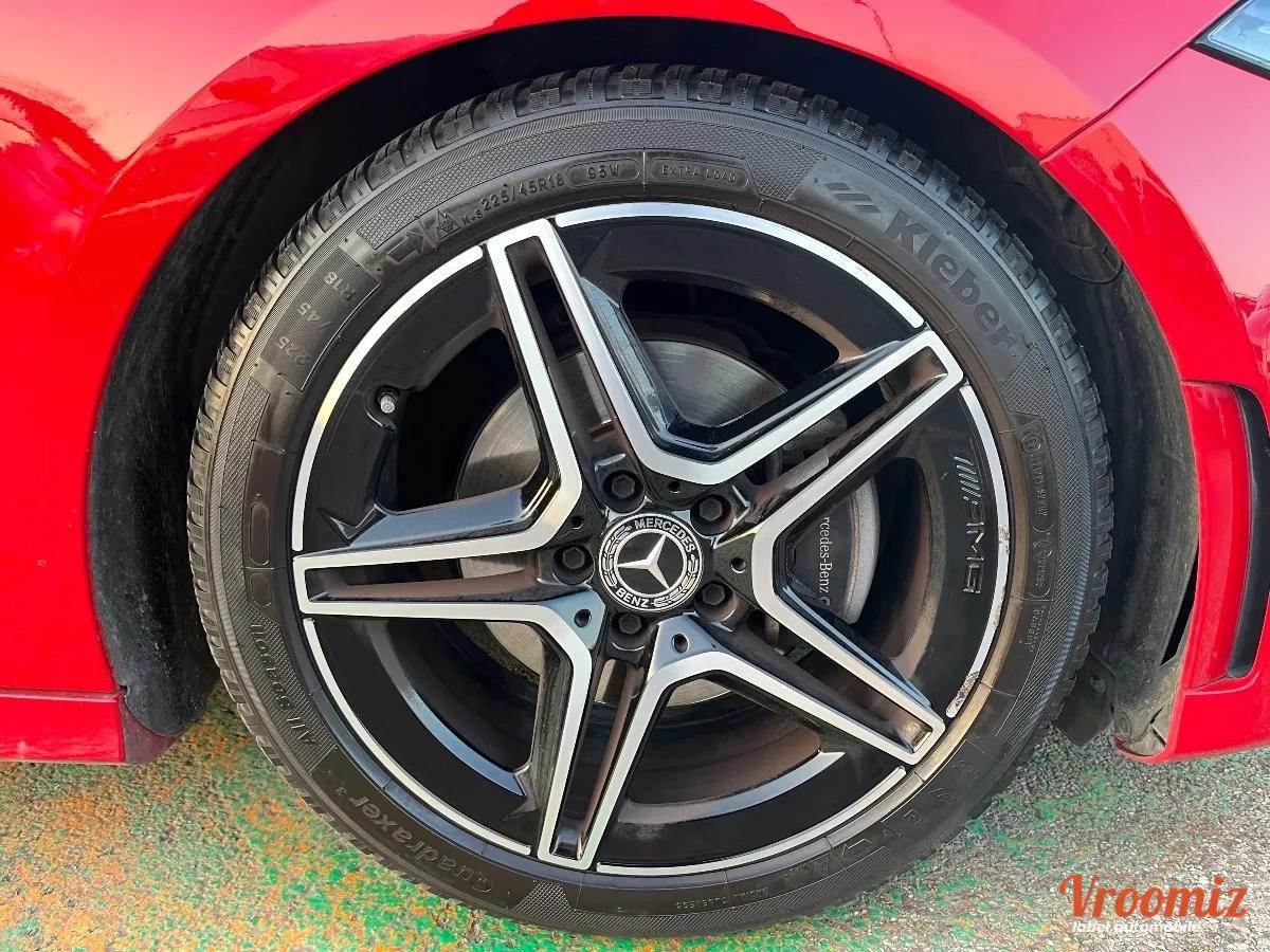 MERCEDES-BENZ CLASSE A180 7G-DCT AMG LINE