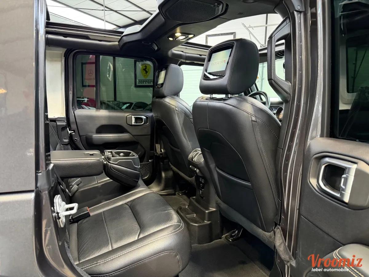 Jeep Wrangler 2.0 T 270 UNLIMITED SAHARA AWD BVA