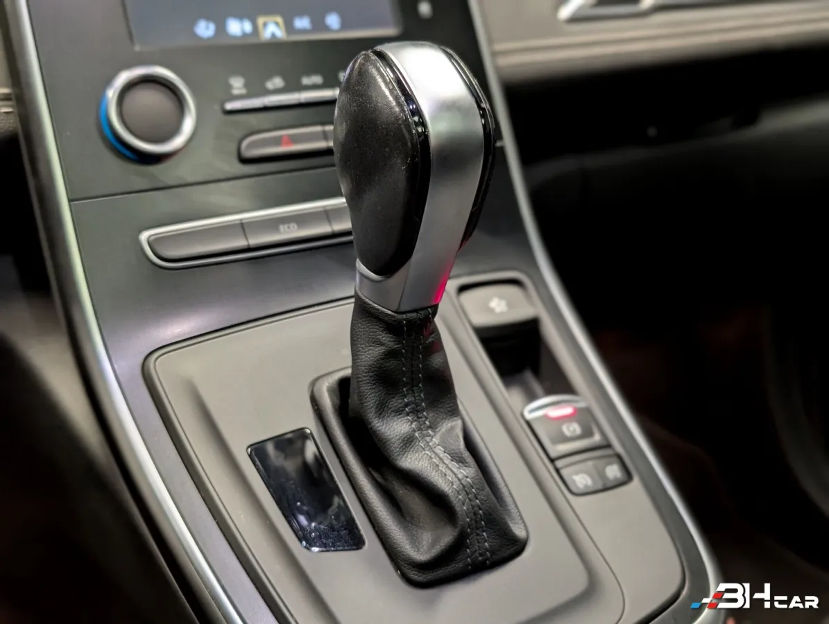Renault Scenic - photo 20