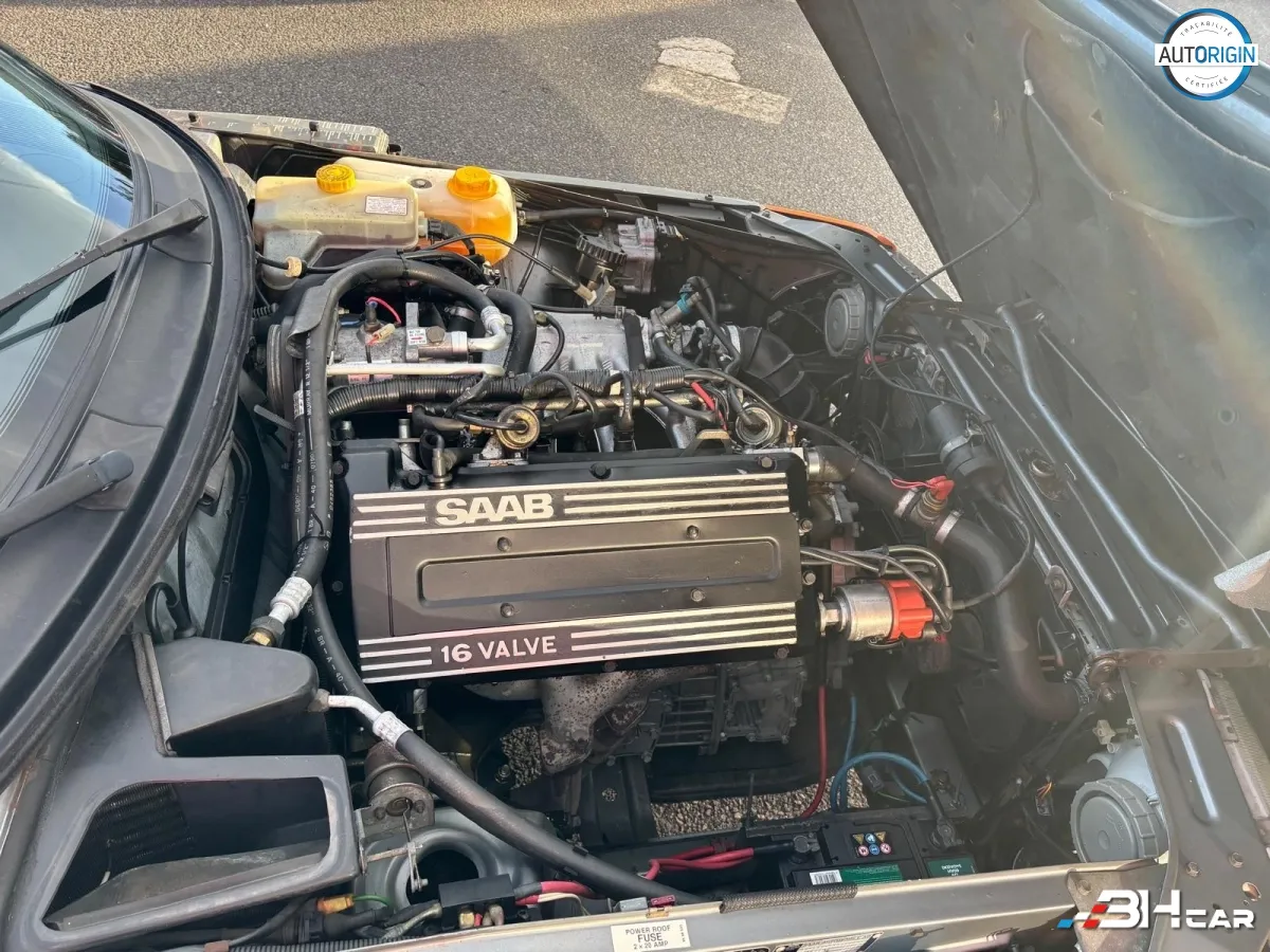 SAAB 900 - photo 14