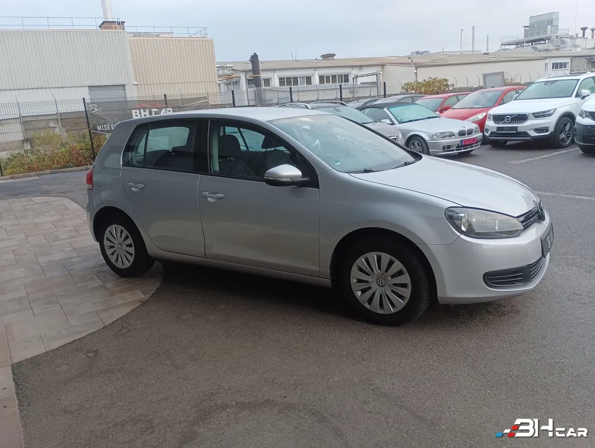 Volkswagen Golf - photo 6