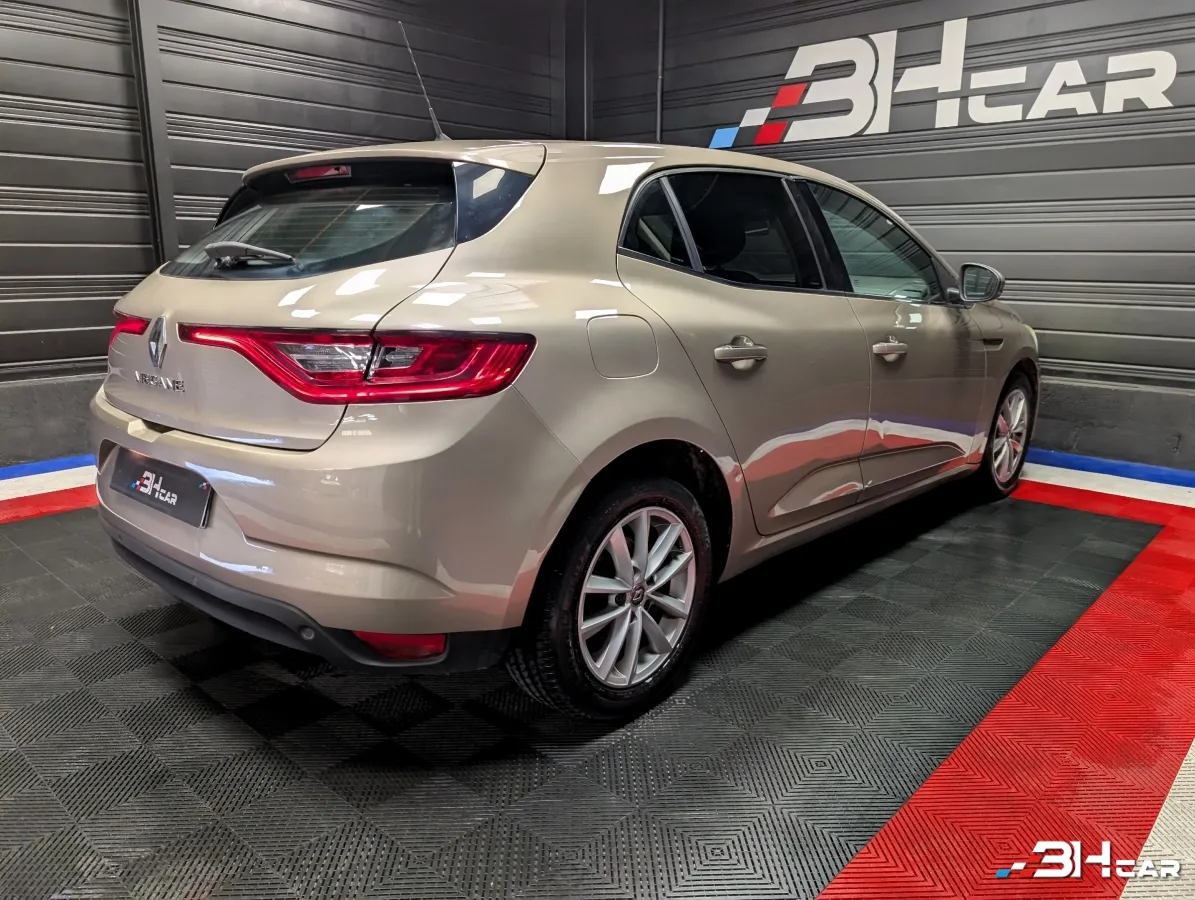 Renault Megane - photo 6