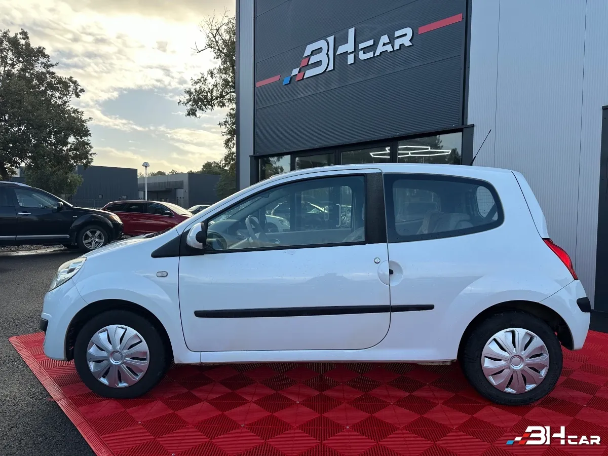 Renault Twingo - photo 4