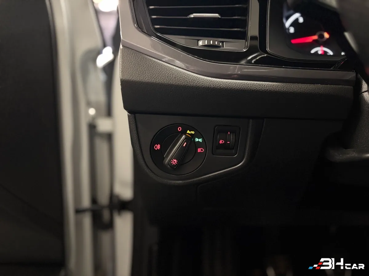 Volkswagen Polo - photo 18