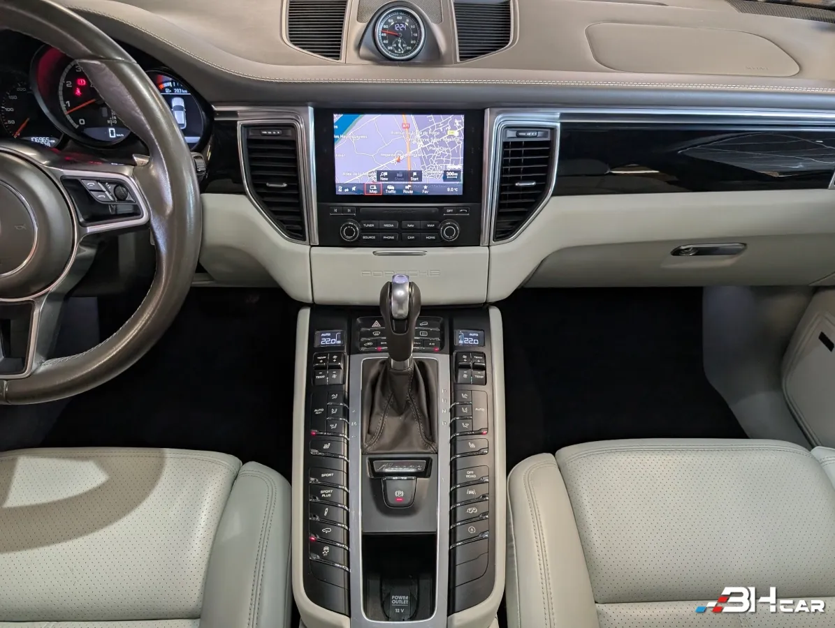 Porsche Macan - photo 18