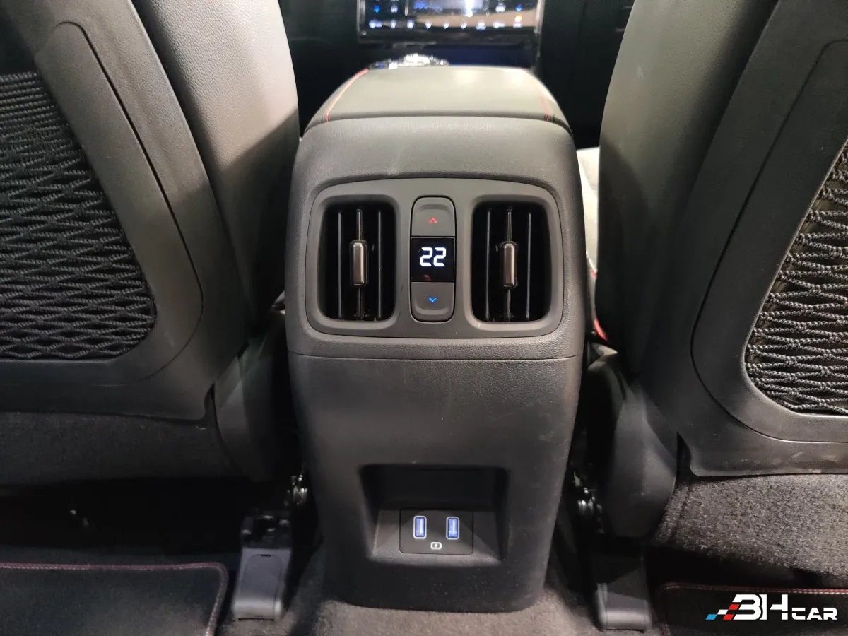 Hyundai Tucson - photo 21