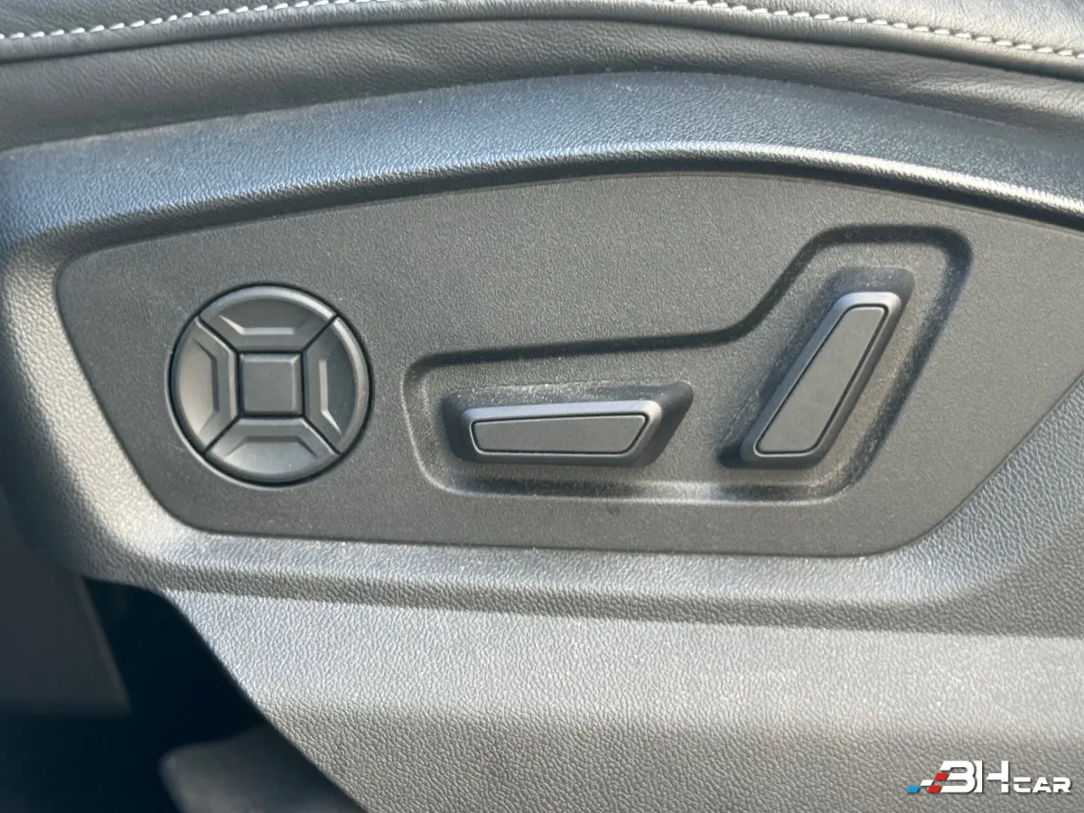 Audi Q8 - photo 21