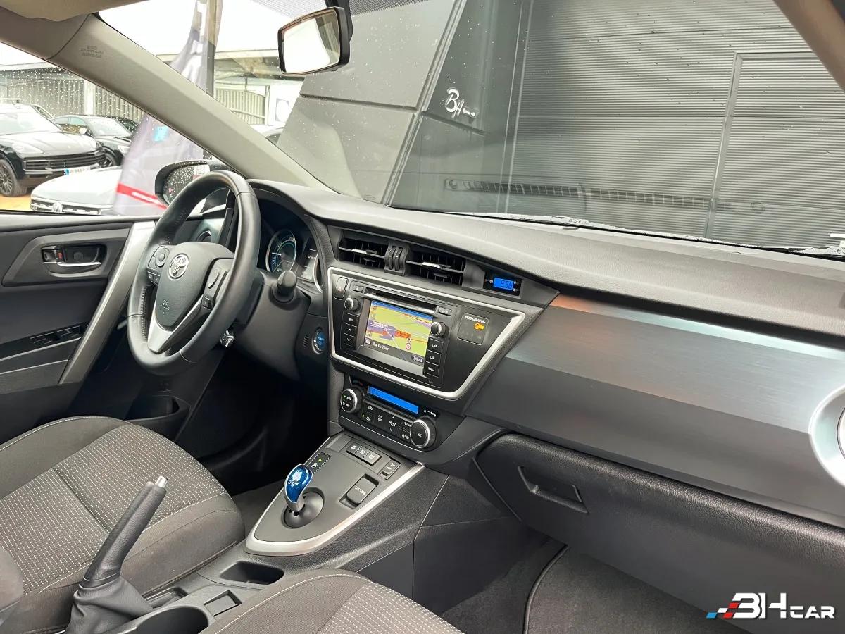 Aperçu indisponible de Toyota Auris