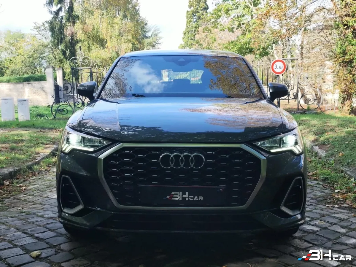 Audi Q3 - photo 2