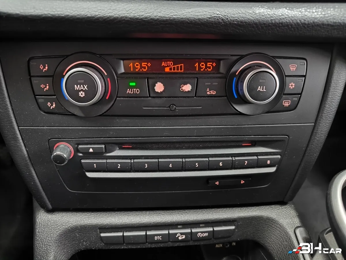 Bmw X1 - photo 12
