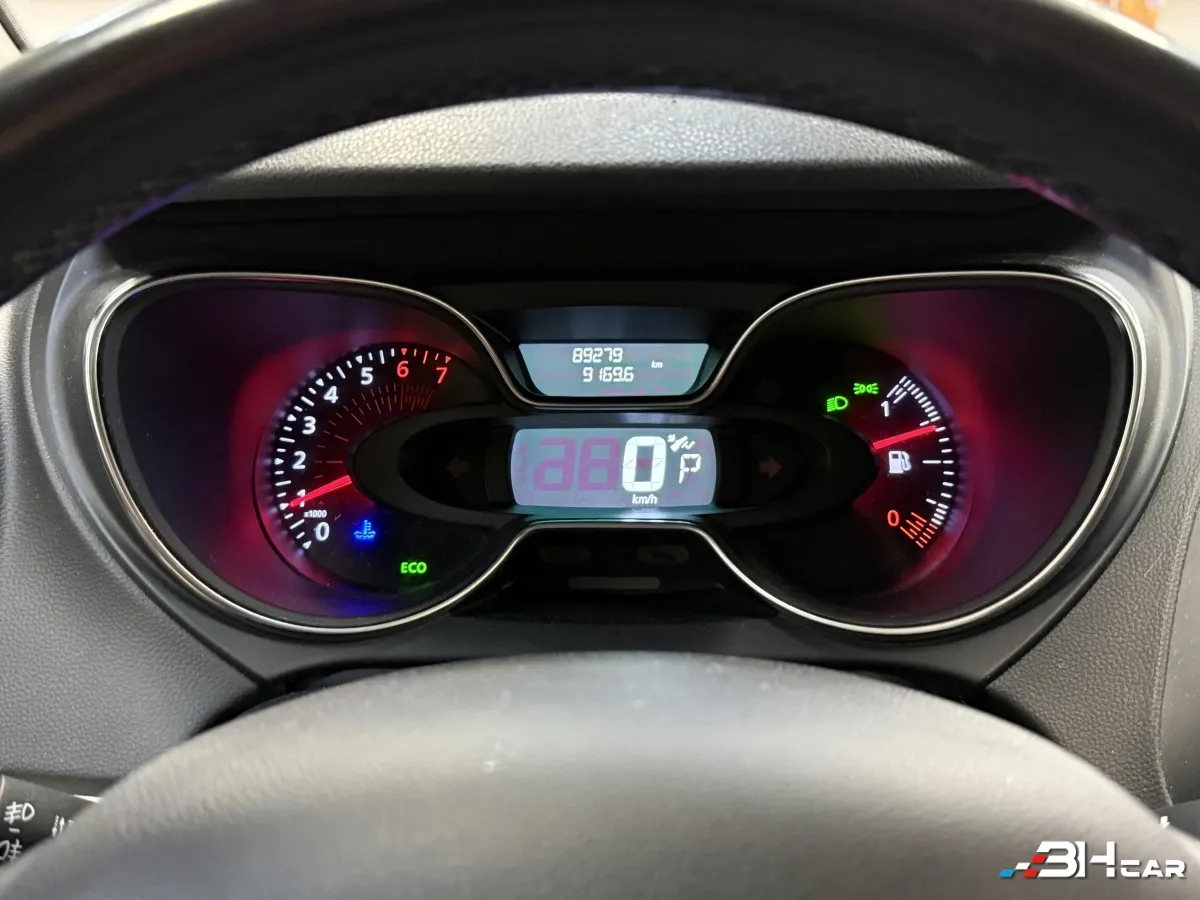 Renault Captur - photo 15
