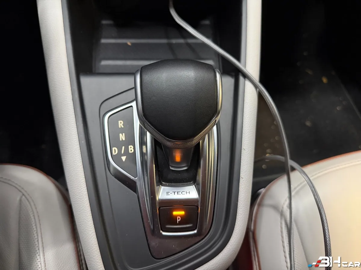 Renault Captur - photo 24