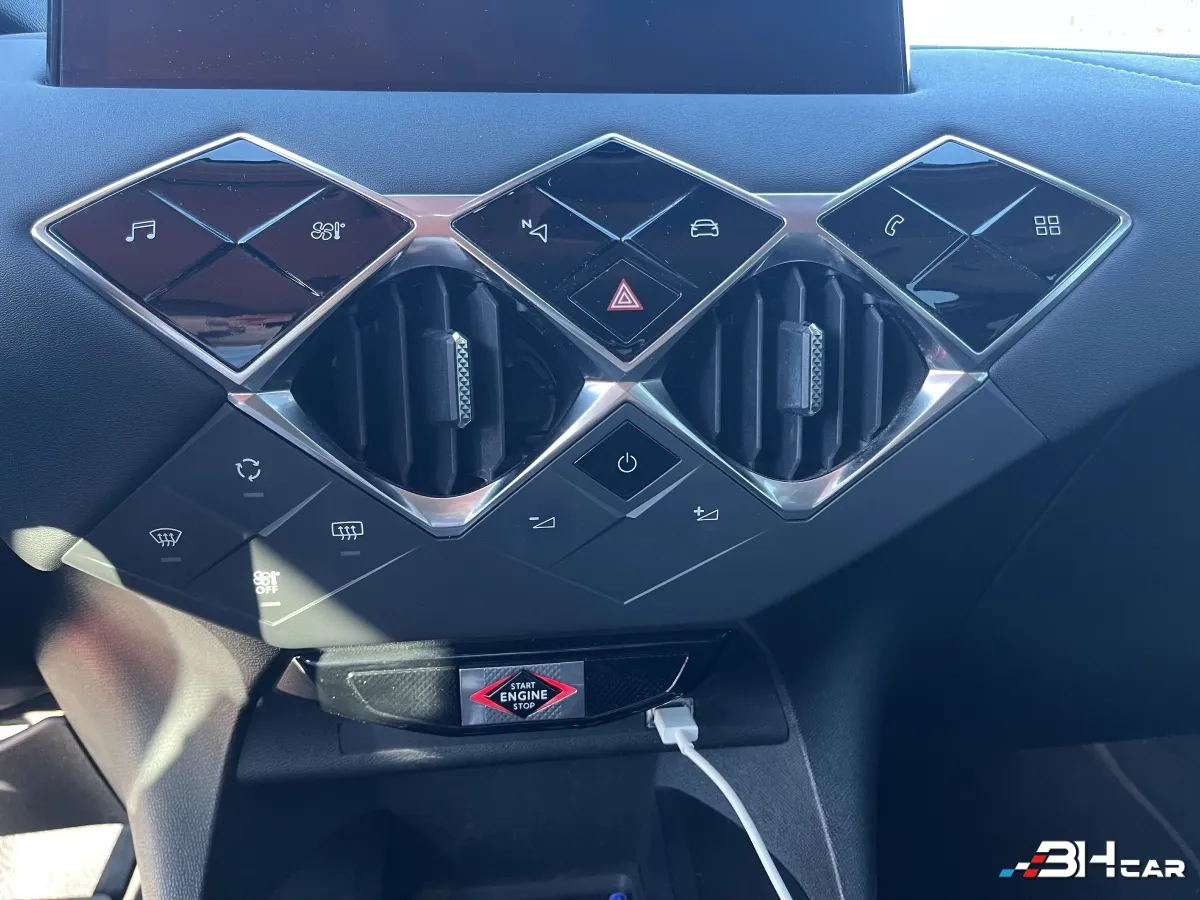 Ds Automobiles Ds 3 Crossback - photo 17