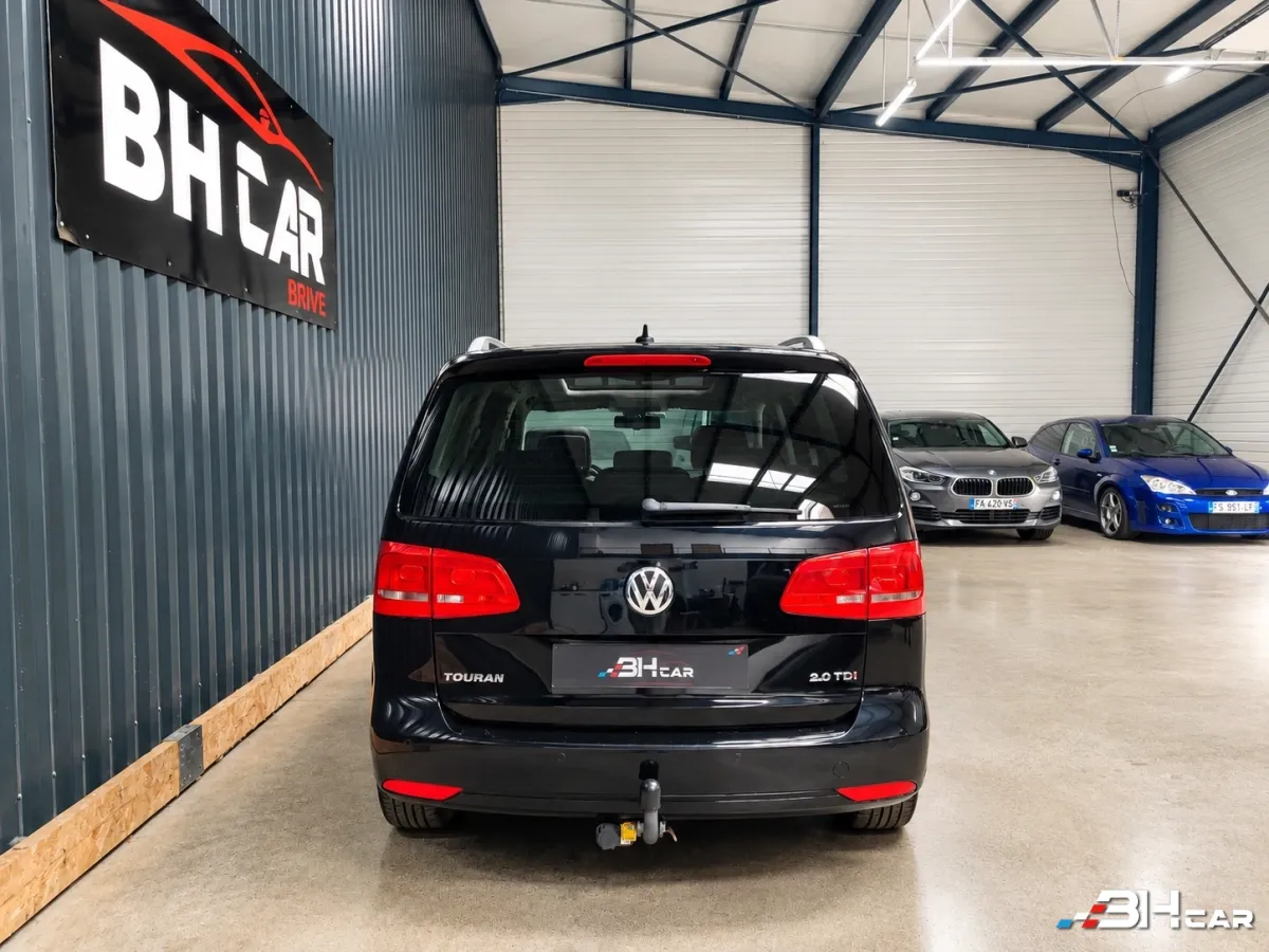 Volkswagen Touran - photo 5