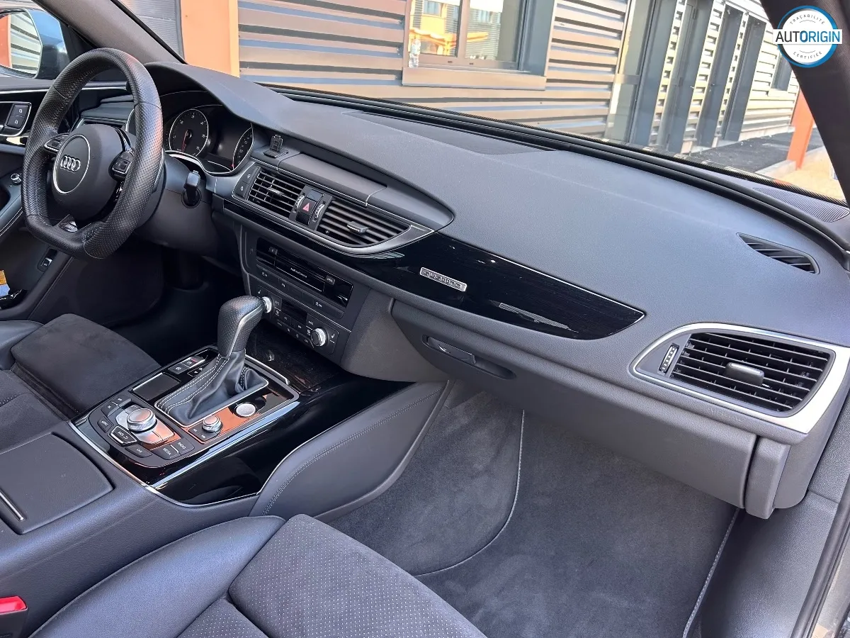 Audi A6 - photo 13