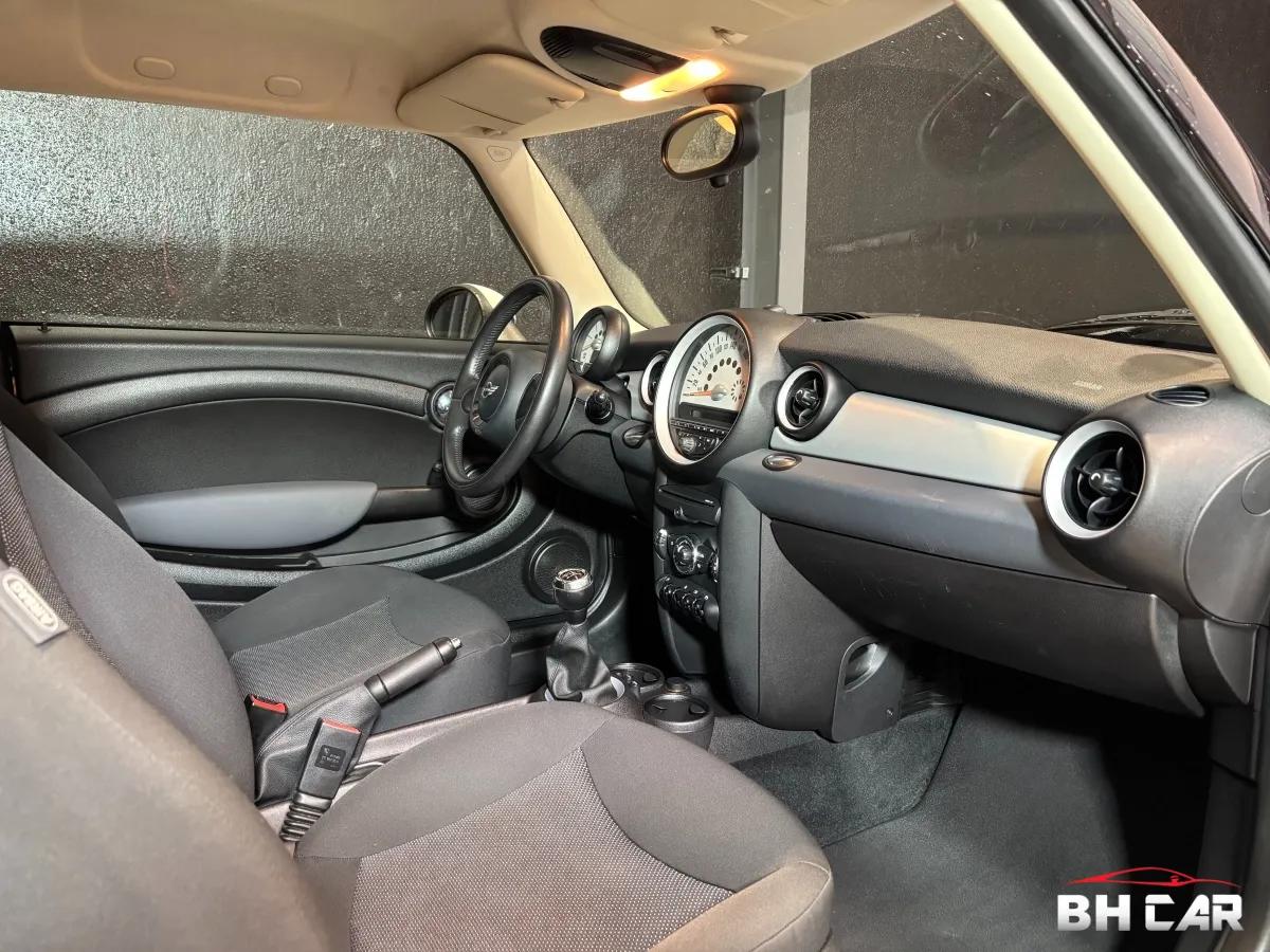 Aperçu indisponible de Mini Mini